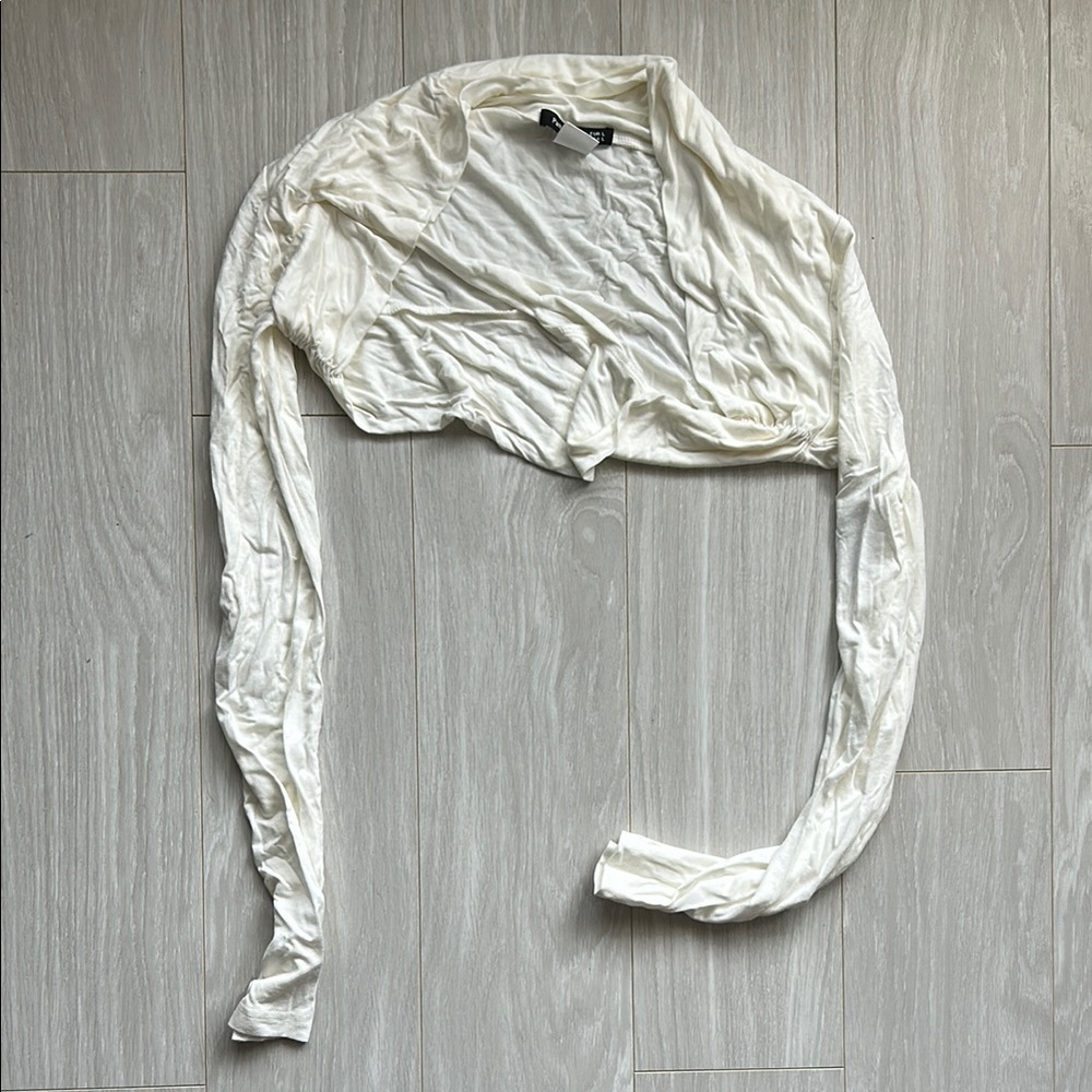 PattyBoutik Cream Tie Front Crop Top